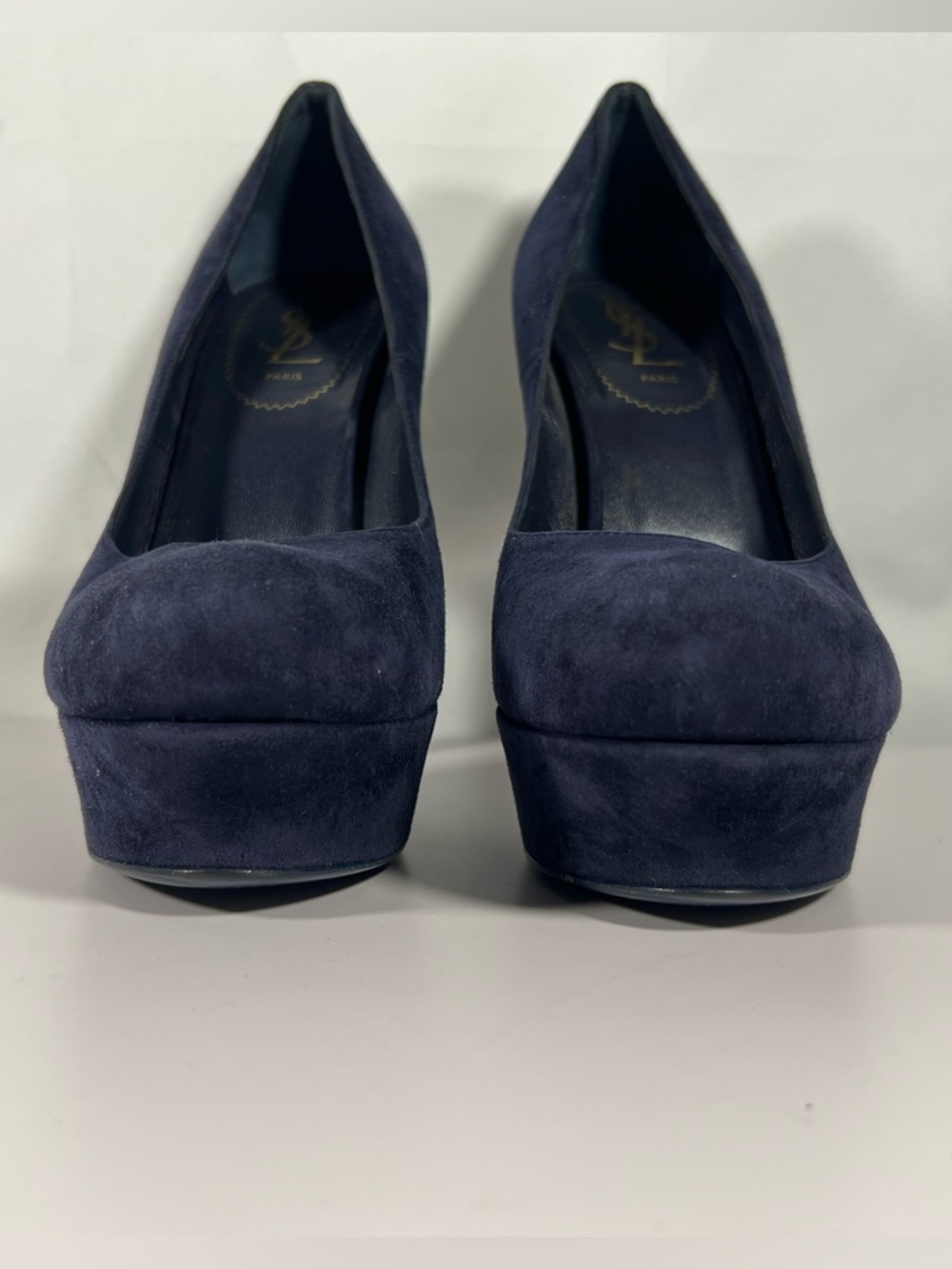 7034: YSL Yves Saint Laurent Navy Suede Platform Heels Pumps 40 - Picture 3 of 12